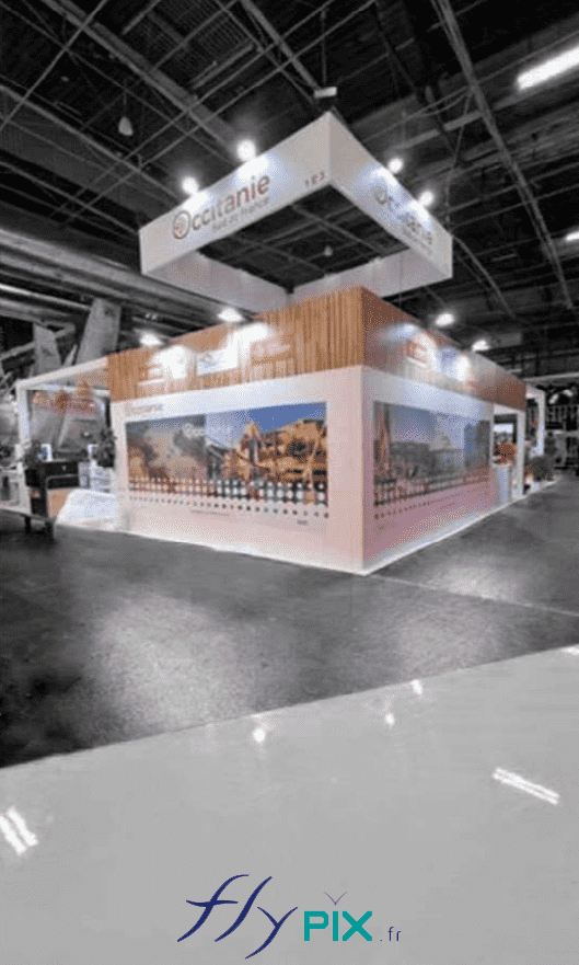 OCCITANIE : vue générale du stand une fois posé, monté et installé par nos techniciens standistes, lors d'un salon professionnel.